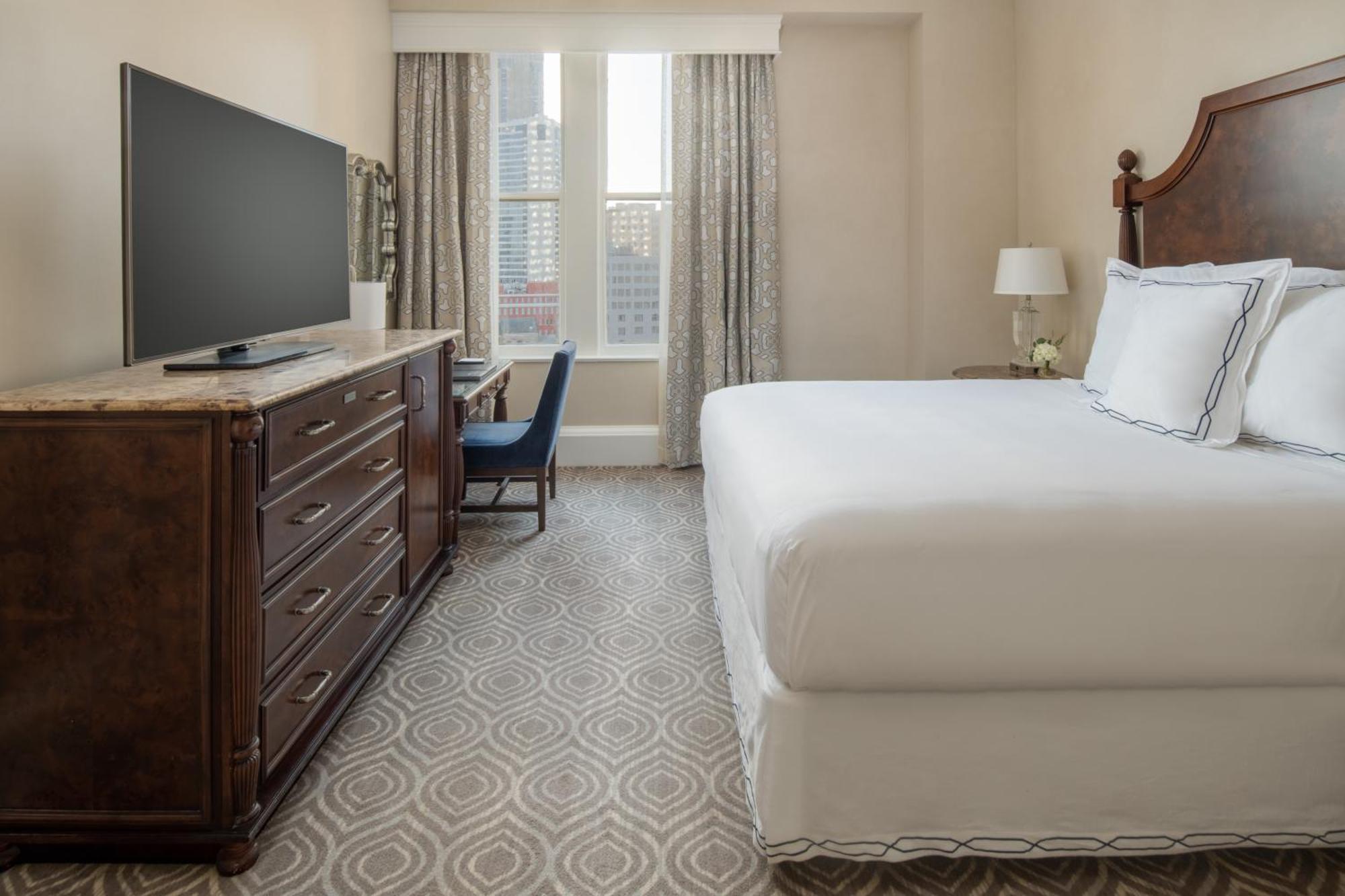 Deluxe King Room,1603735155:JPEG