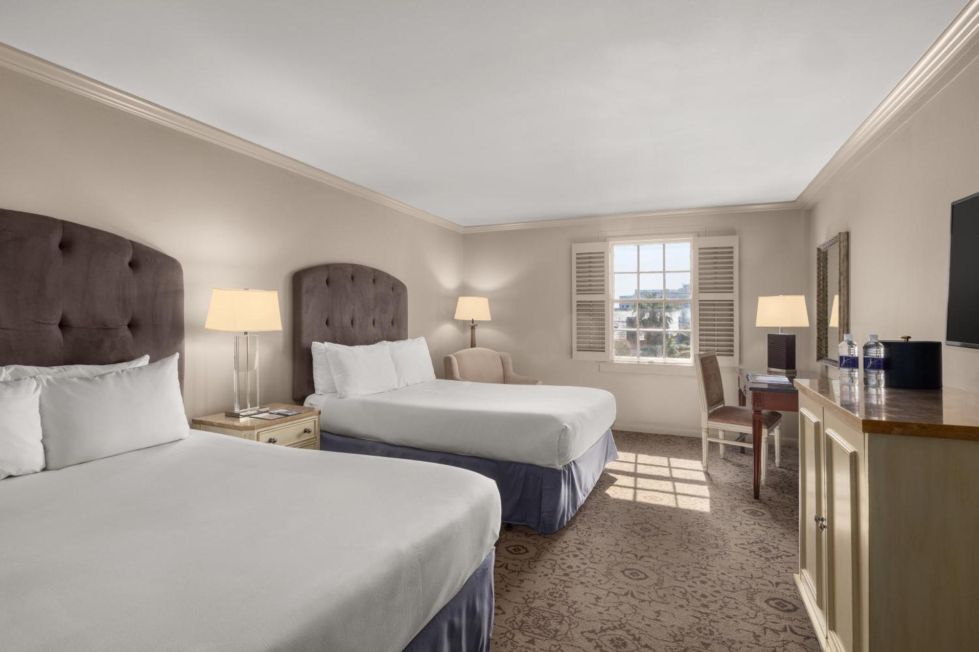 Double Room with Two Double Beds,1678629694:JPEG