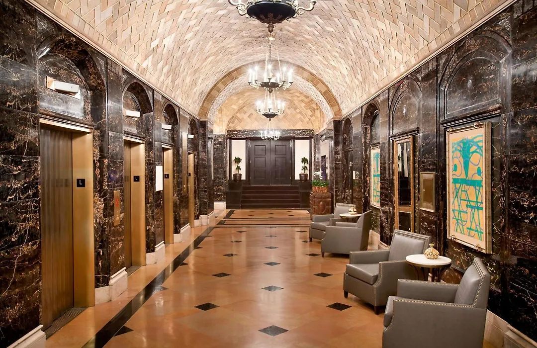 Hilton New Orleans / St. Charles Avenue-1