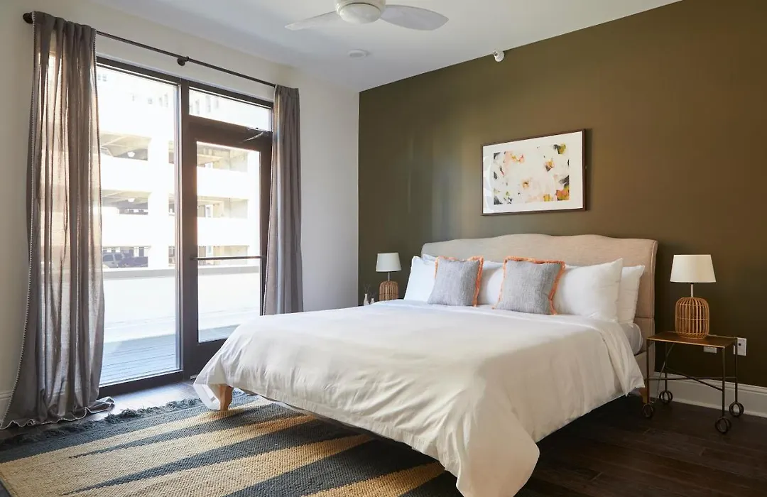 Sonder Lafayette Square-1