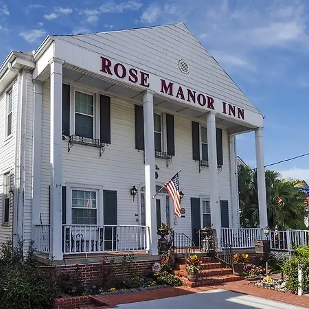 Rose Manor Bed & Breakfast-3