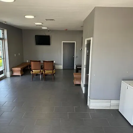 Nola Inn & Suites-3