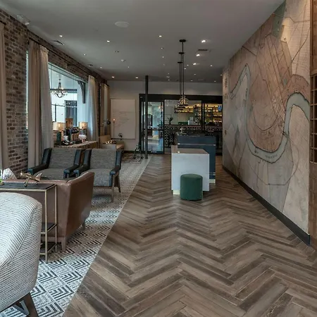 St Charles Coach House, An Ascend Collection Hotel-3
