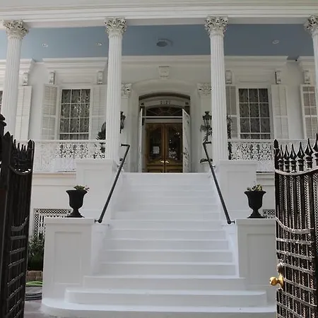 The Magnolia Mansion-3